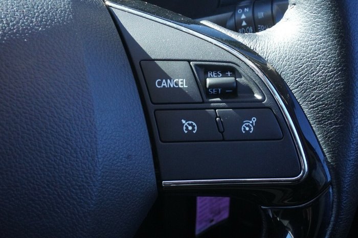 2018 Mitsubishi Outlander ES