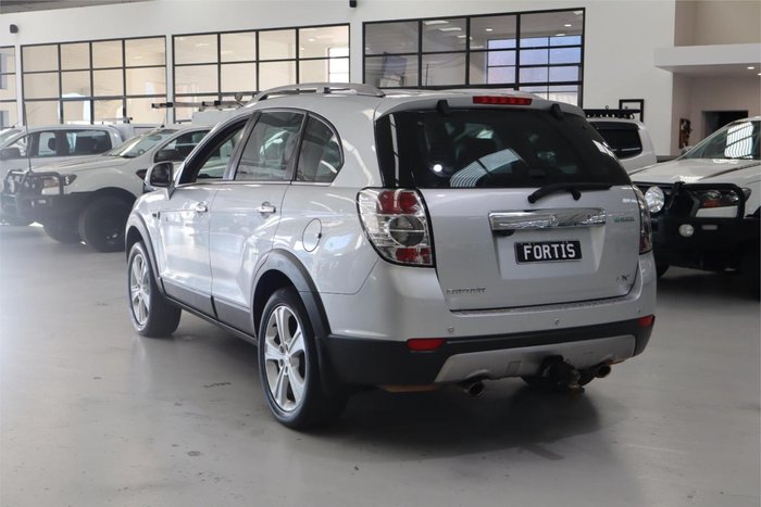 2012 Holden Captiva 7 LX CG Series II MY12 AWD Nitrate