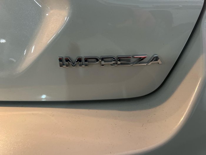 2025 Subaru Impreza 2.0S G6 MY24 AWD Crystal White