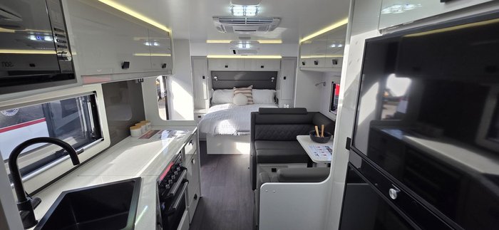 2025 JB Caravans Dirt Road Xtreme 21'6