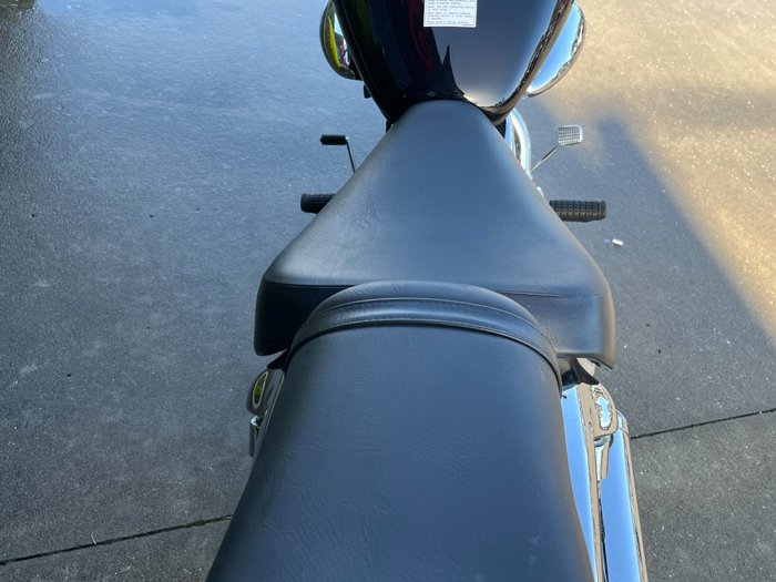 2014 Suzuki VL250 (LC250 INTRUDER) Black