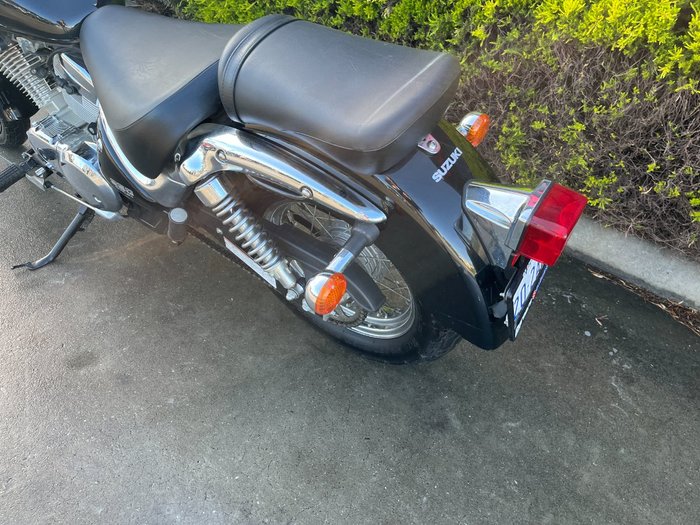 2014 Suzuki VL250 (LC250 INTRUDER) Black