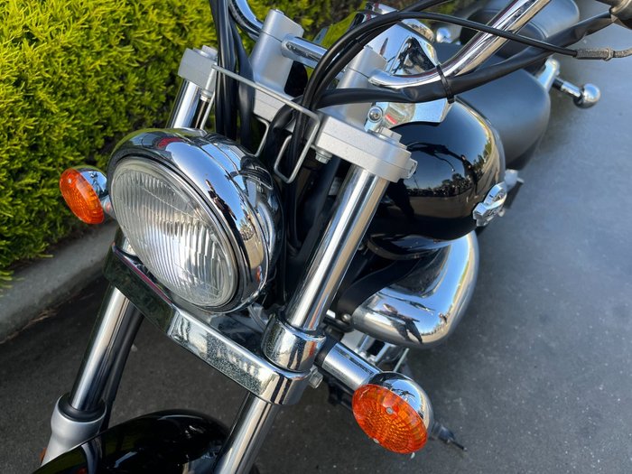 2014 Suzuki VL250 (LC250 INTRUDER) Black