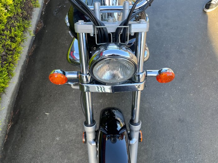 2014 Suzuki VL250 (LC250 INTRUDER) Black