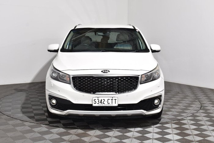 2017 Kia Carnival Platinum