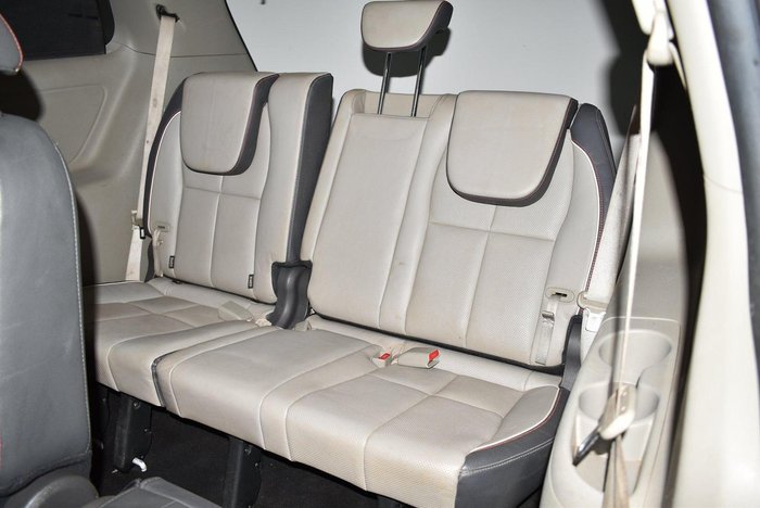2017 Kia Carnival Platinum