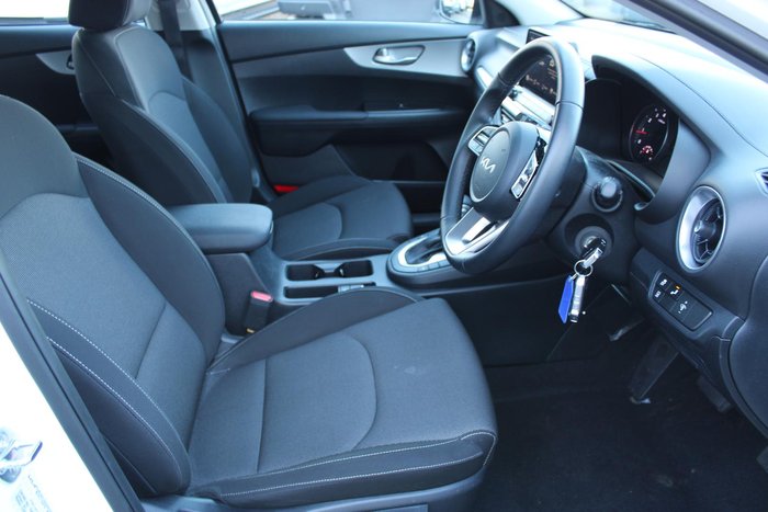 2024 Kia Cerato S