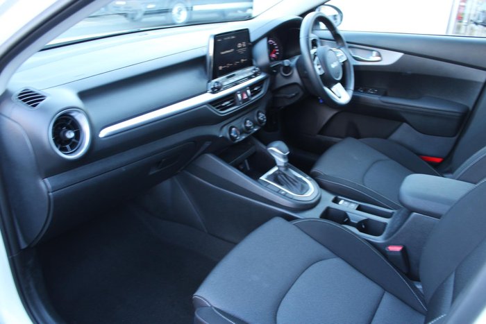 2024 Kia Cerato S
