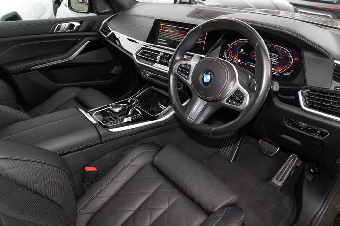 2023 BMW X5 xDrive40i M Sport