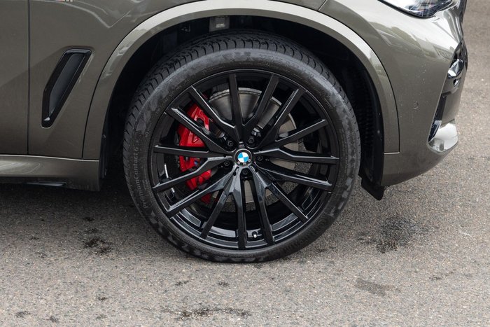 2023 BMW X5 xDrive40i M Sport