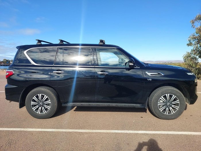 2023 Nissan Patrol Ti