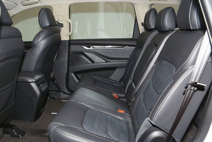 2023 LDV D90