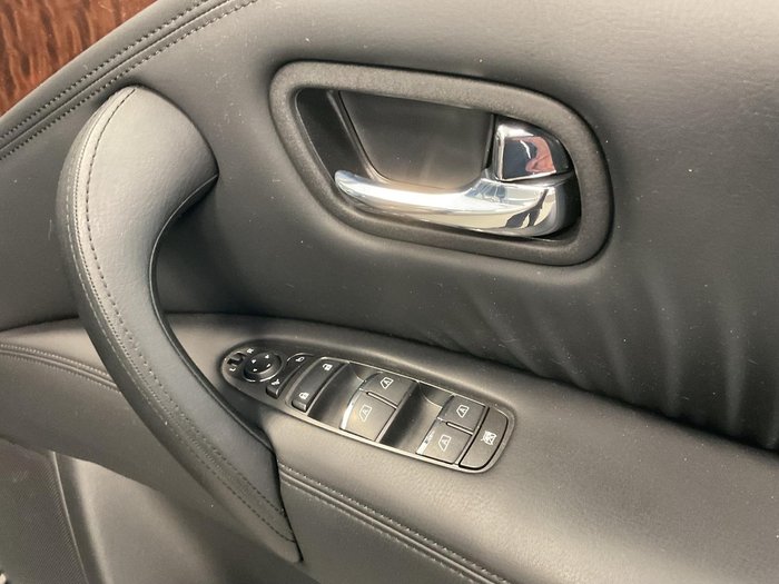 2023 Nissan Patrol Ti