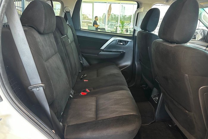 2020 Mitsubishi Pajero Sport GLX