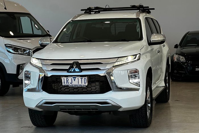 2020 Mitsubishi Pajero Sport GLX