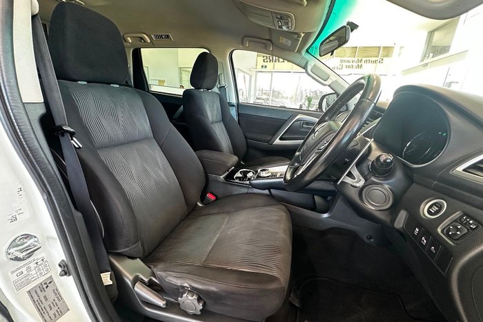 2020 Mitsubishi Pajero Sport GLX