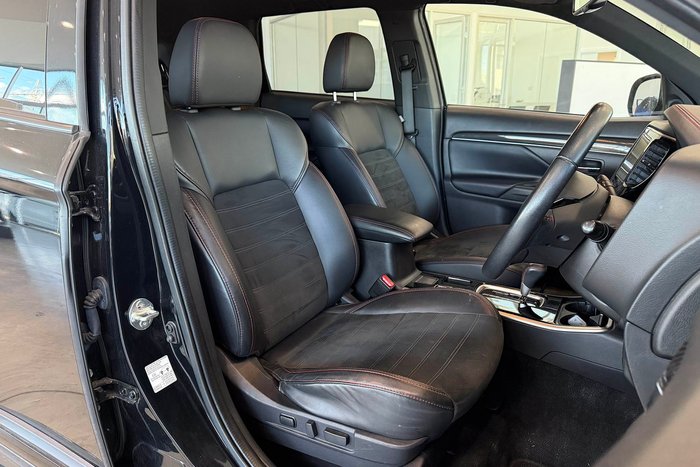 2019 Mitsubishi Outlander Black Edition