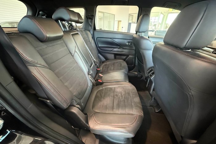 2019 Mitsubishi Outlander Black Edition
