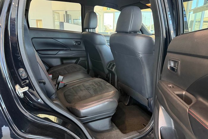 2019 Mitsubishi Outlander Black Edition