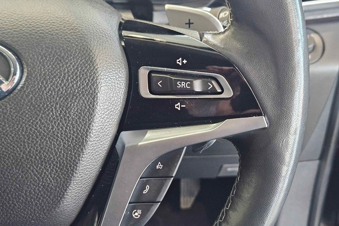 2022 LDV D90 Executive