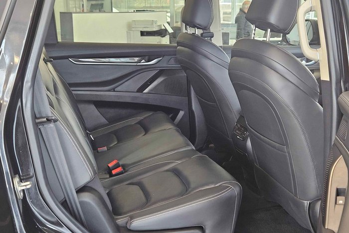 2022 LDV D90 Executive