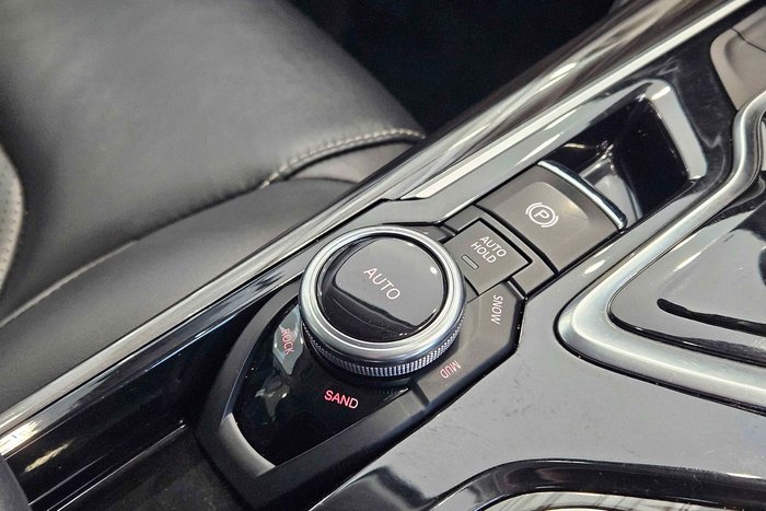 2022 LDV D90 Executive