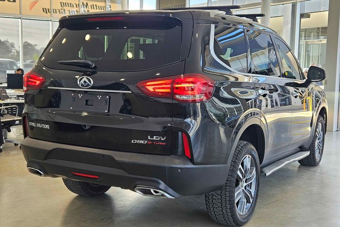 2022 LDV D90 Executive