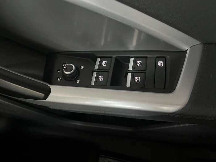 2022 Audi Q3 35 TFSI S line