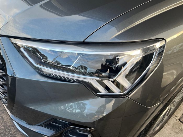 2022 Audi Q3 35 TFSI S line