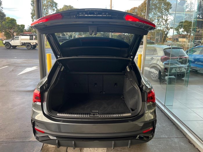 2022 Audi Q3 35 TFSI S line