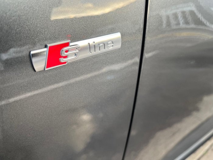 2022 Audi Q3 35 TFSI S line