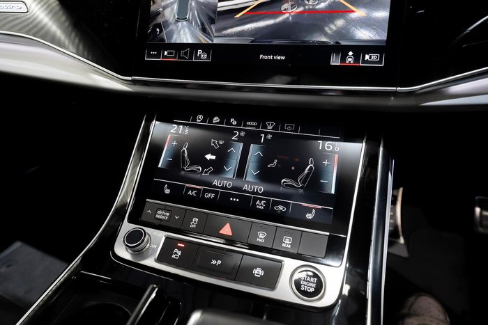 2023 Audi Q7 55 TFSI S line