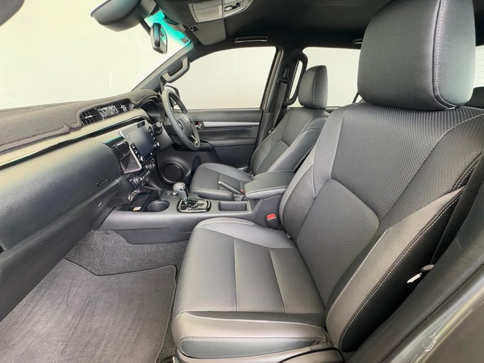 2024 Toyota Hilux Rogue 48V