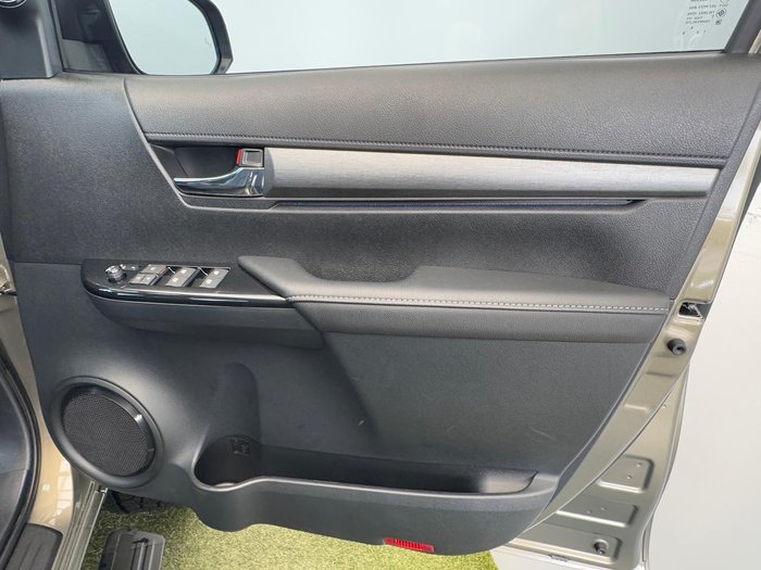 2024 Toyota Hilux Rogue 48V