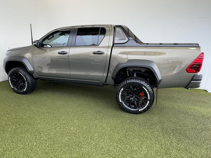 2024 Toyota Hilux Rogue 48V