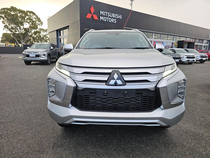 2024 Mitsubishi Pajero Sport GLS