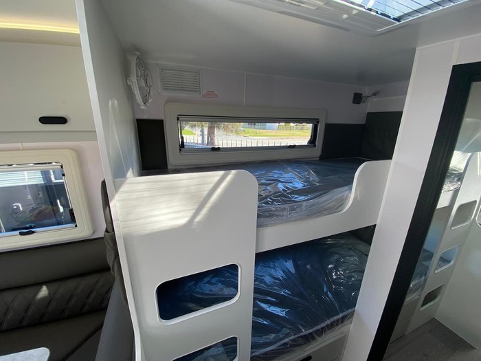 2025 JB Caravans Gator X 18Ft Family Full Offroad