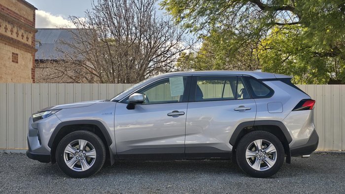 2022 Toyota RAV4 GX