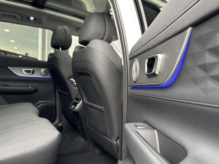 2025 Chery Tiggo 8 Super Hybrid Ultimate