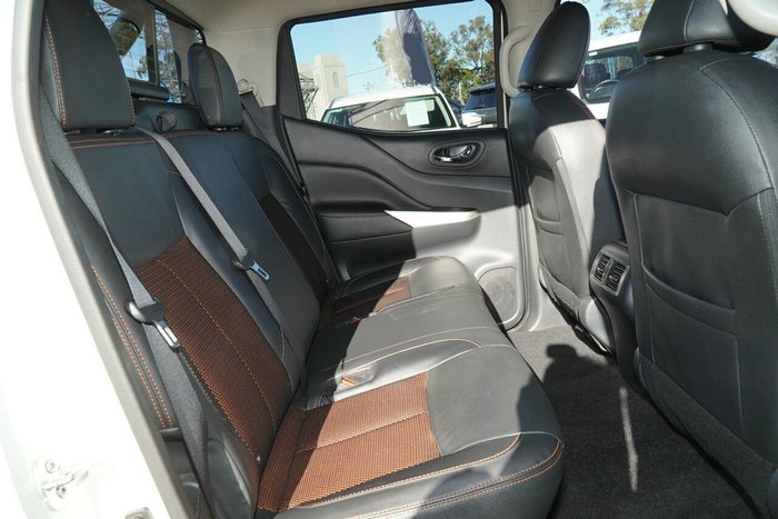 2019 Nissan Navara N-TREK