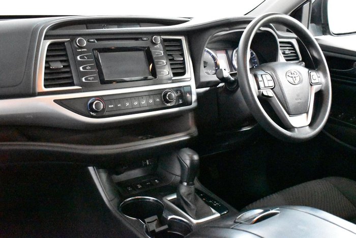 2017 Toyota Kluger GX