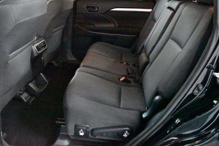 2017 Toyota Kluger GX