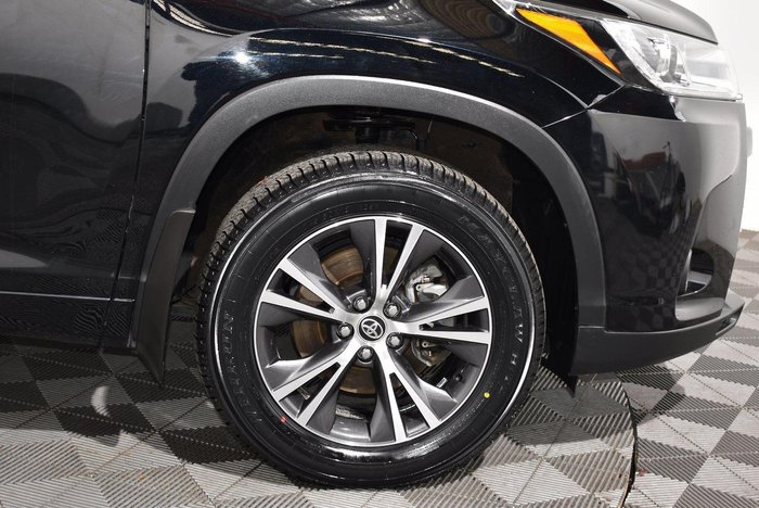 2017 Toyota Kluger GX