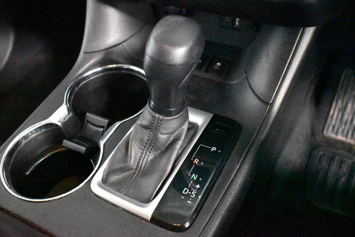 2017 Toyota Kluger GX