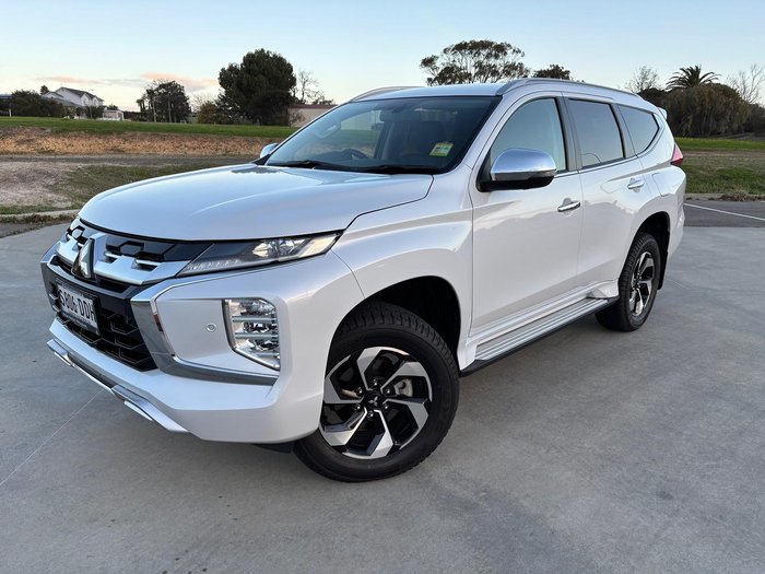 2024 Mitsubishi Pajero Sport Exceed