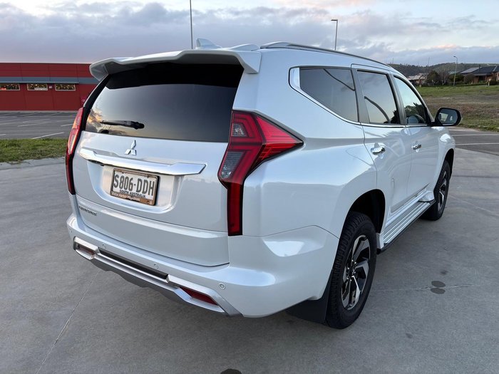 2024 Mitsubishi Pajero Sport Exceed