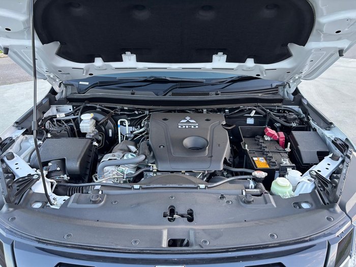 2024 Mitsubishi Pajero Sport Exceed