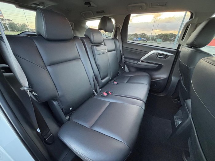 2024 Mitsubishi Pajero Sport Exceed