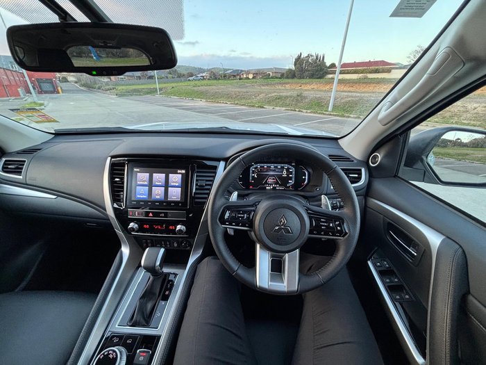 2024 Mitsubishi Pajero Sport Exceed