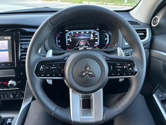 2024 Mitsubishi Pajero Sport Exceed